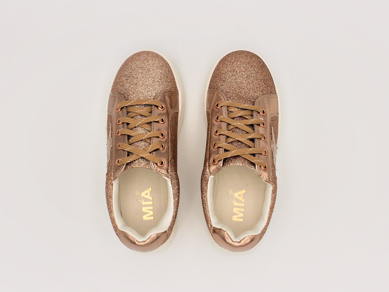 Pixxy Oxford By MIA